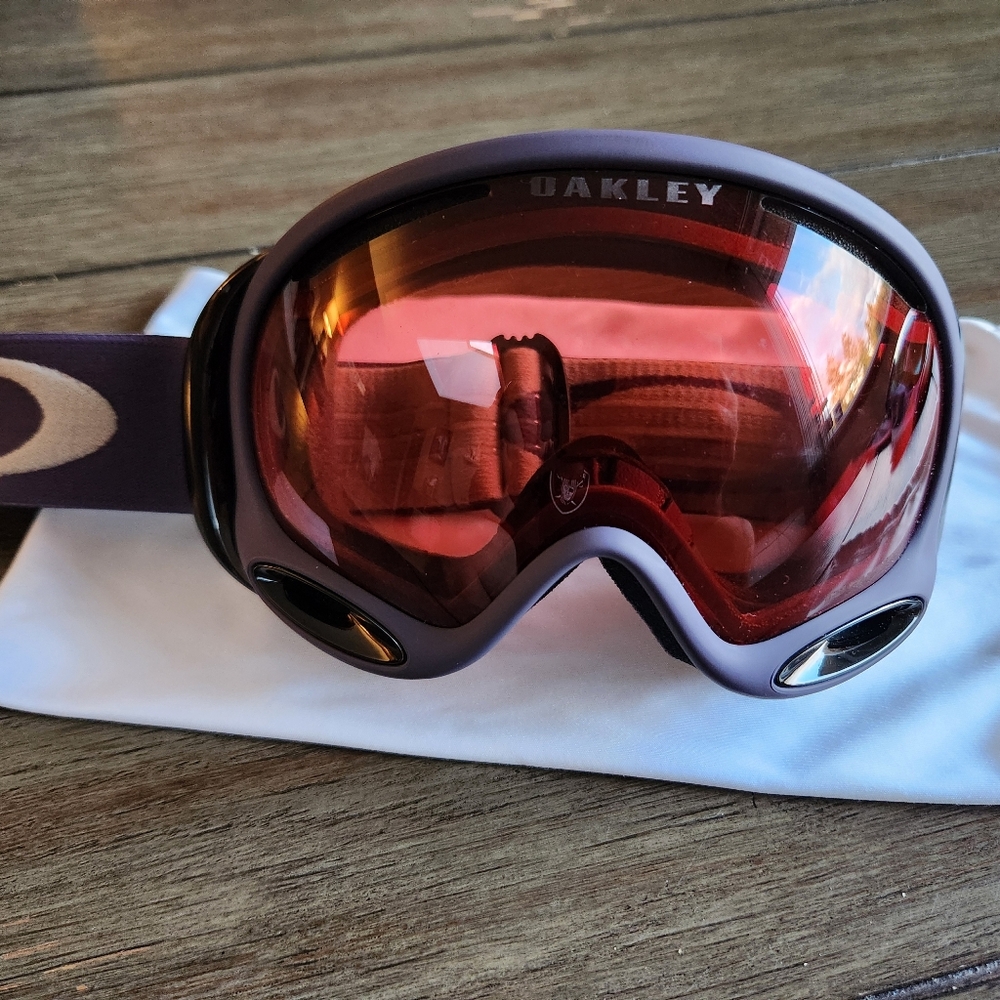 Oakley A Frame goggle